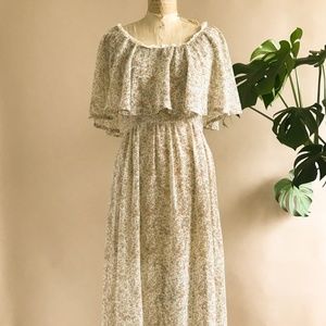 Vintage 1970s Romantic Microfloral Caplet Dress